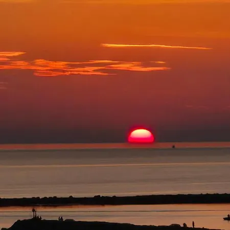 Sunset Lejlighed *
